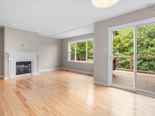 38 Coldstream Run, Dartmouth, NS - Indoor Photo Showing Living Room With Fireplace