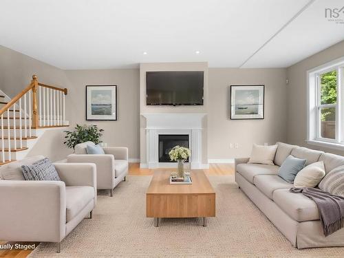 38 Coldstream Run, Dartmouth, NS - Indoor Photo Showing Living Room With Fireplace