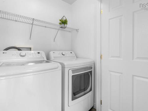 38 Coldstream Run, Dartmouth, NS - Indoor Photo Showing Laundry Room