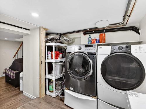 16 Wilcot Lane, Dartmouth, NS - Indoor Photo Showing Laundry Room