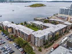 315 1479 Lower Water Street  Halifax, NS B3J 3Z3