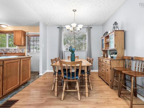 1653 Riverside Drive, Lower Sackville, NS - Indoor Photo Showing Dining Room