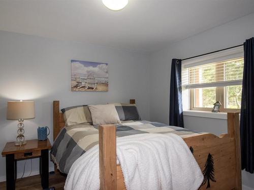 2250 Sandy Point Road, Sandy Point, NS - Indoor Photo Showing Bedroom