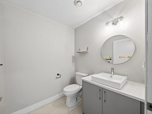 13 Trout Run, Halifax, NS - Indoor Photo Showing Bathroom