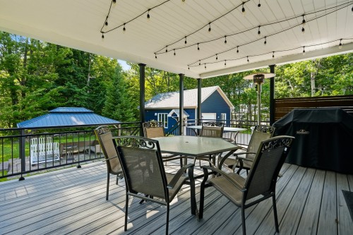 Terrasse - 4066 Ch. Montpetit, Austin, QC - Outdoor With Deck Patio Veranda With Exterior
