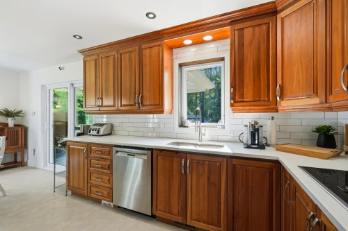 Cuisine - 4066 Ch. Montpetit, Austin, QC - Indoor Photo Showing Kitchen