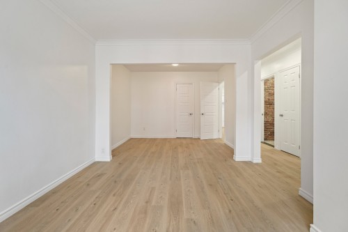 Salle familiale - 2850 Rue Jacques-Hertel, Montréal (Le Sud-Ouest), QC - Indoor Photo Showing Other Room