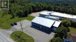 240 9TH AVENUE E  Owen Sound, ON N4K 2A3