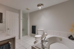 Master Bathroom - 