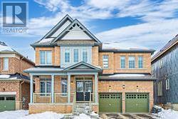 156 BEN SINCLAIR AVENUE East Gwillimbury, ON L9N 0S2
