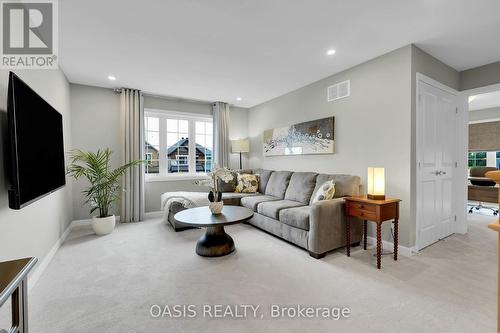 80 Lantern Road, Ottawa, ON - Indoor Photo Showing Living Room