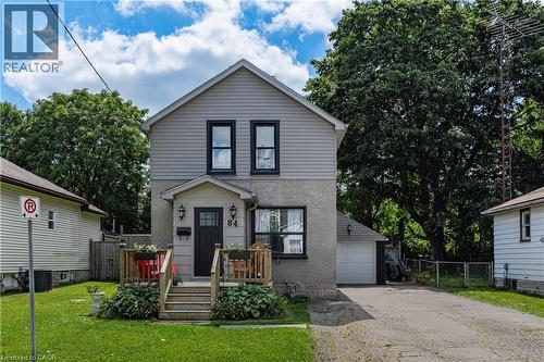 84 NORFOLK Avenue  Cambridge, ON N1R 3T9