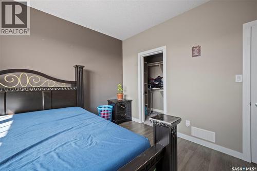 8726 Archer Lane, Regina, SK - Indoor Photo Showing Bedroom