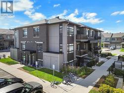J - 310 TULUM CRESCENT  Ottawa, ON K2S 2Y4