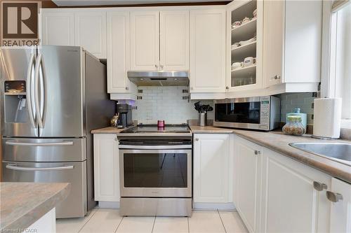 5141 Blue Spruce Avenue, Burlington, ON - Indoor Photo Showing Kitchen