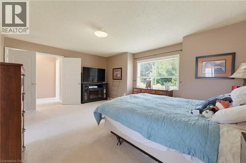 5141 Blue Spruce Avenue, Burlington, ON - Indoor Photo Showing Bedroom