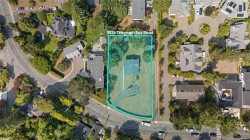 3934 Telegraph Bay Rd Saanich, BC V8N 4H7