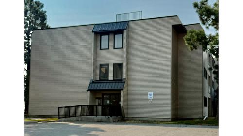 210-1108 23Rd  N Avenue, Cranbrook, BC - Outdoor