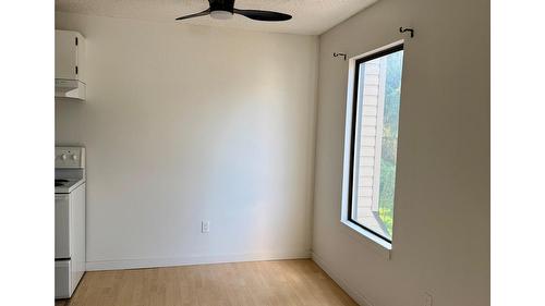 210-1108 23Rd  N Avenue, Cranbrook, BC - Indoor Photo Showing Other Room