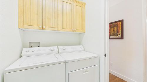 2807 Galena Bay, Kimberley, BC - Indoor Photo Showing Laundry Room