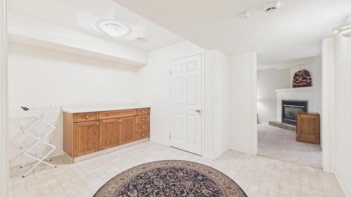 2807 Galena Bay, Kimberley, BC - Indoor Photo Showing Other Room