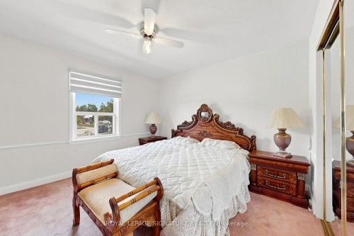 38 Lingarde Drive, Toronto, ON - Indoor Photo Showing Bedroom