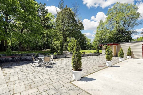 38 Lingarde Drive, Toronto, ON - Outdoor