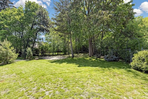 38 Lingarde Drive, Toronto, ON - Outdoor