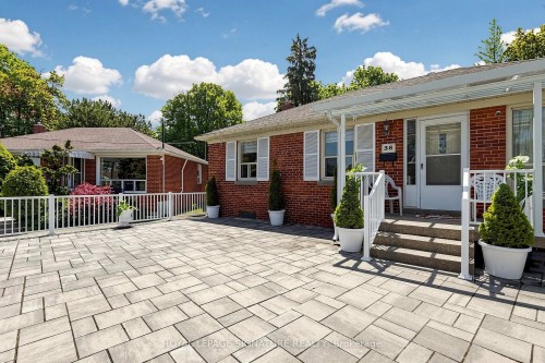38 Lingarde Drive, Toronto, ON - Outdoor