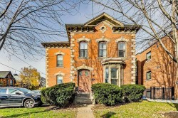 4-102 West Avenue S Hamilton, ON L8N 2S3