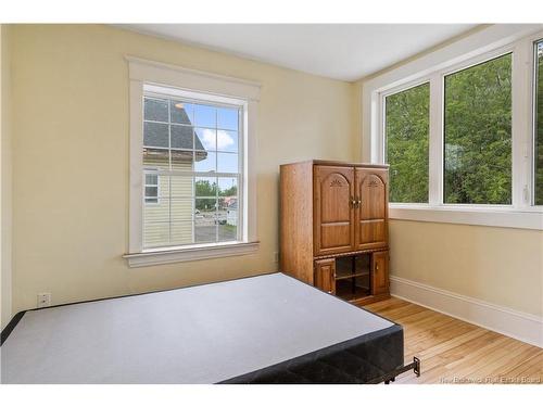 16 Humphrey, Moncton, NB 