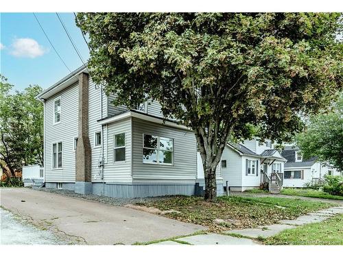 16 Humphrey, Moncton, NB 