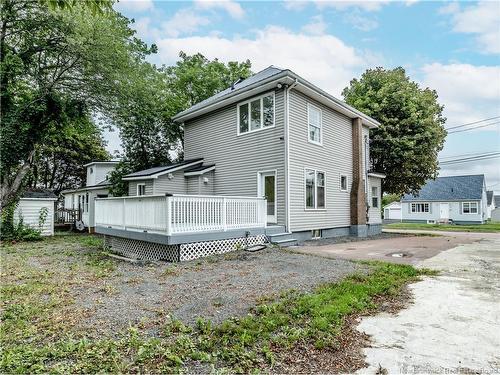 16 Humphrey, Moncton, NB 