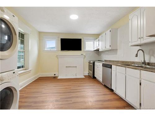 16 Humphrey, Moncton, NB 