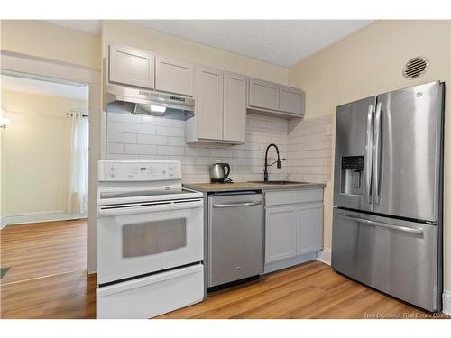 16 Humphrey, Moncton, NB 