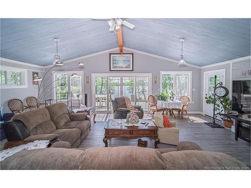 380 Route 105, Maugerville, NB 