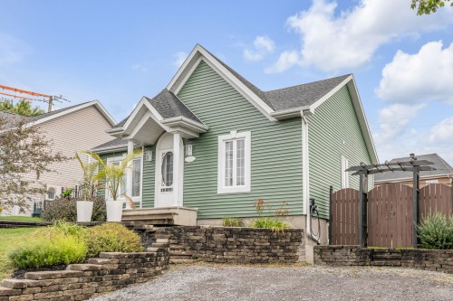 281 Rue de l'Alaska  Québec (Beauport), QC G1B 3R4