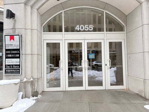 Commerce - 107-1-4055 Rue Ste-Catherine O., Westmount, QC - Outdoor