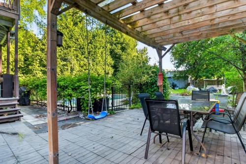 Extérieur - 14 Rue Morris, Sainte-Thérèse, QC - Outdoor With Deck Patio Veranda