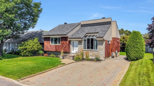 4774 Rue Escoffier — photo 3