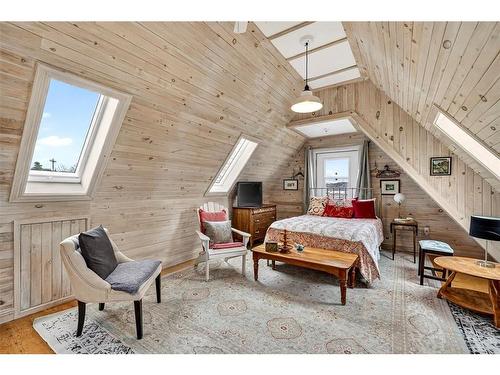 9 Bareneed Road, Bareneed, NL - Indoor