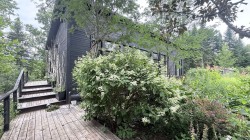 5010 Imp. du Crépuscule  Sainte-Agathe-Des-Monts, QC J8C 2Z7