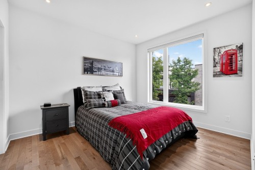 Chambre à coucher principale - 18029 Rue De Cheverny, Mirabel, QC - Indoor Photo Showing Bedroom