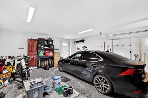 Garage - 18029 Rue De Cheverny, Mirabel, QC - Indoor Photo Showing Garage