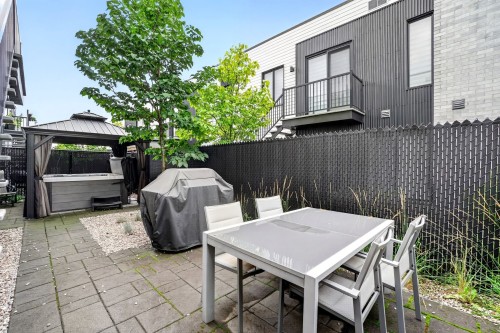 Terrasse - 18029 Rue De Cheverny, Mirabel, QC - Outdoor With Exterior