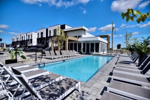 Piscine - 18029 Rue De Cheverny, Mirabel, QC - Outdoor With In Ground Pool With Deck Patio Veranda