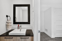 Powder room - 
