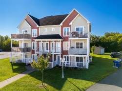 213 Rue Benjamin  Saint-Amable, QC J0L 1N0