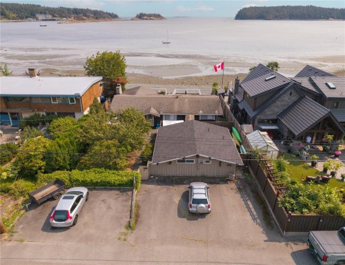 2640 Randle Rd, Nanaimo, BC 