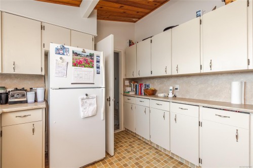 2640 Randle Rd, Nanaimo, BC 